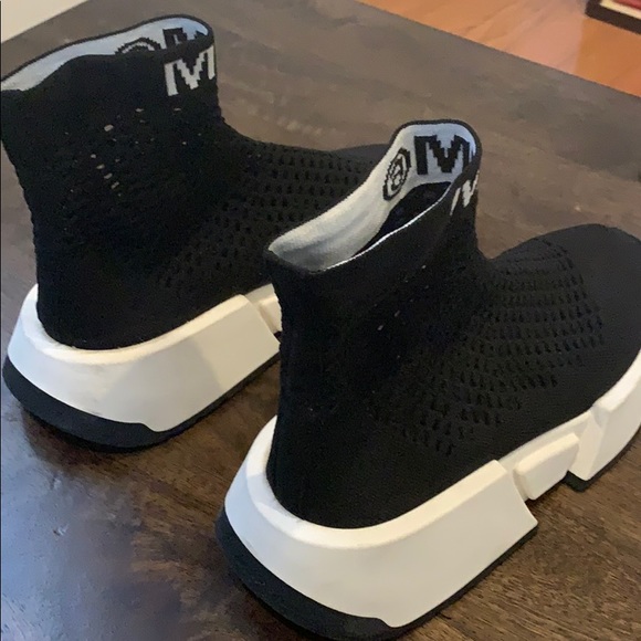 MM6 Maison Martin Margiela Knit Logo Sneakers - Picture 3 of 13